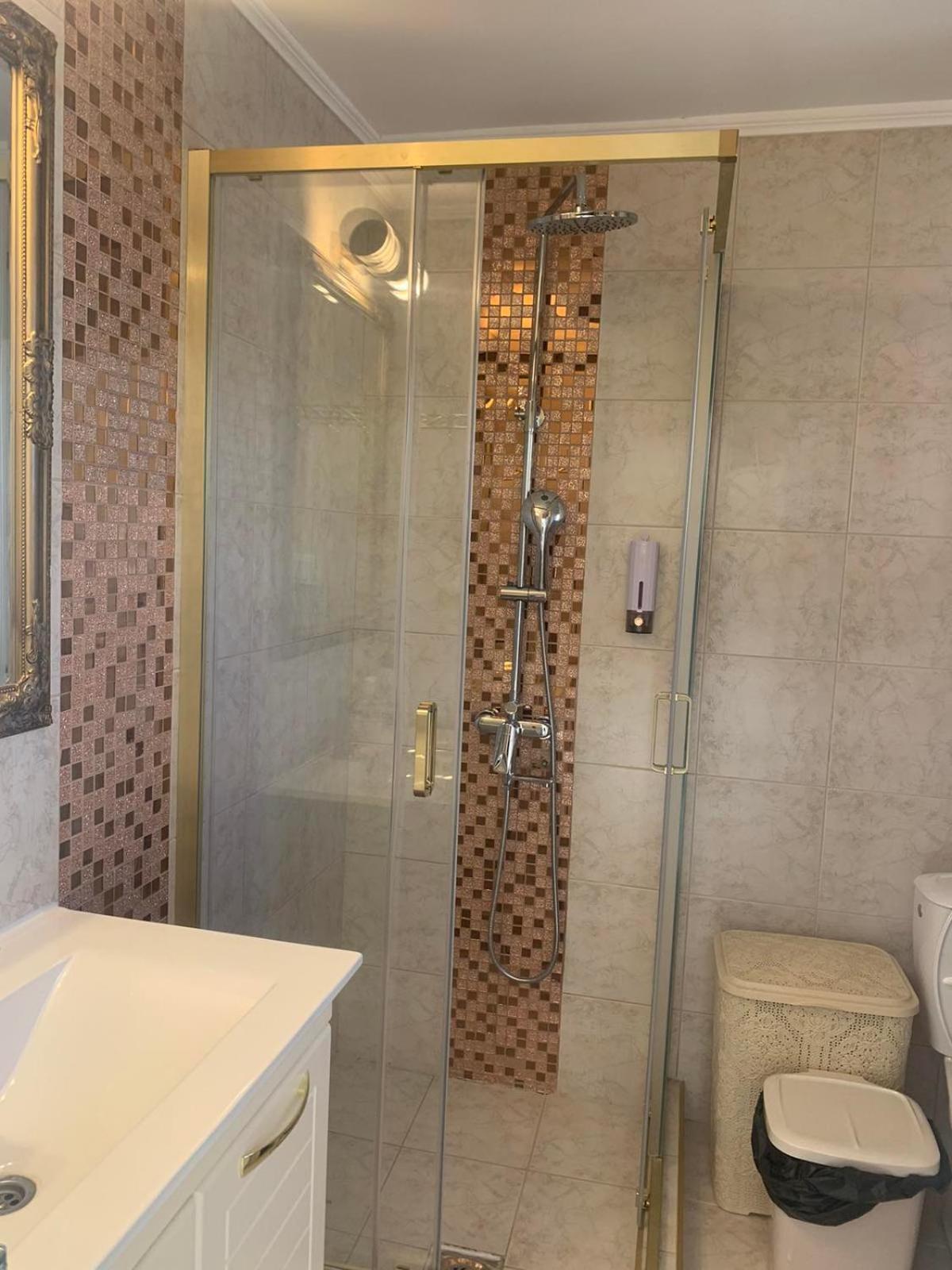 Dina Lux Apartman 雅戈丁那 外观 照片